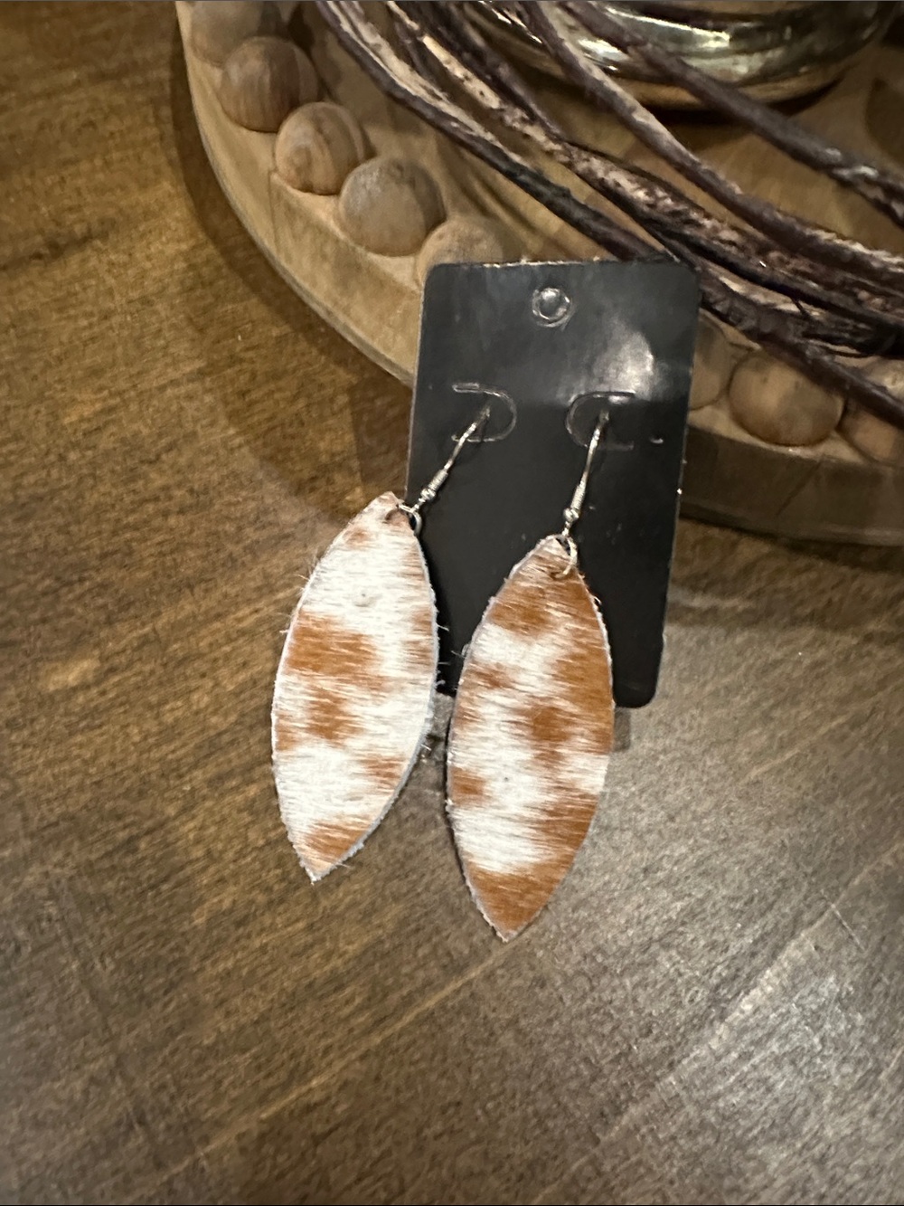 Accessories Subcategory Identification - Picture 3 of 3
